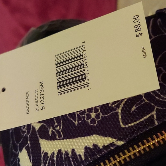 Nwt Betsey Johnson blk skull canvas print backpack - Picture 3 of 5